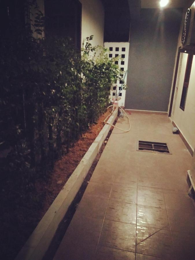 秘密酒店 Sungai Kolok 外观 照片