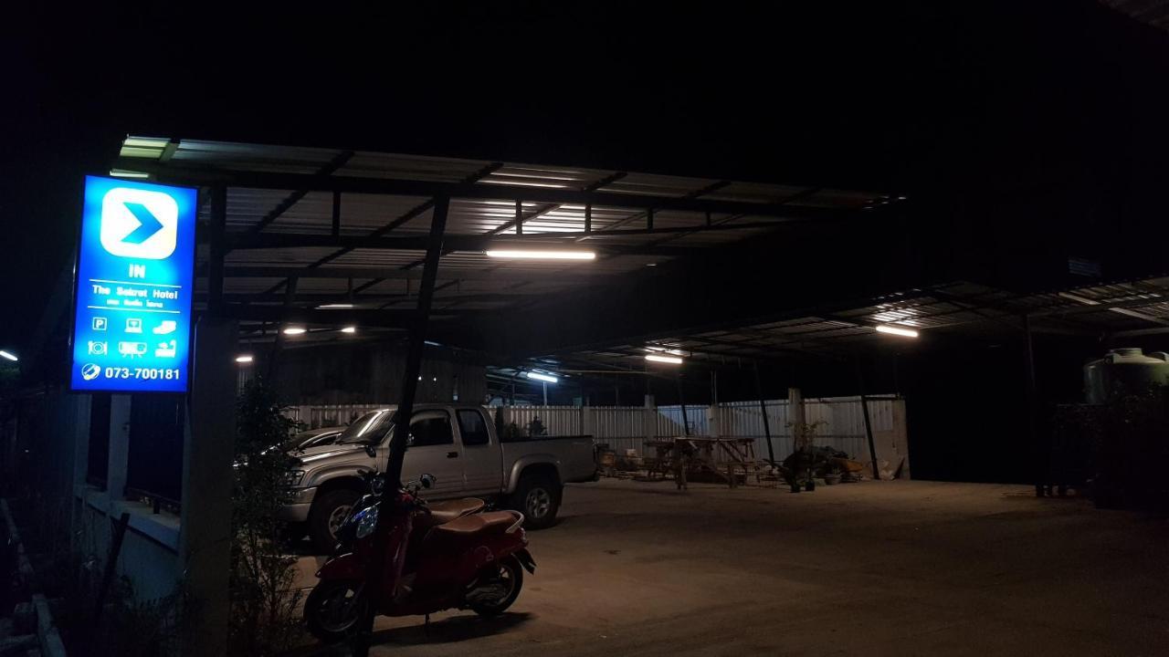 秘密酒店 Sungai Kolok 外观 照片